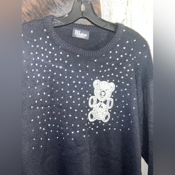 Vintage Western Sportswear Made In USA size medium black with blingy bear - Picture 2 of 5